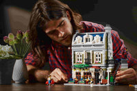 Parisian Restaurant (2469+pcs)