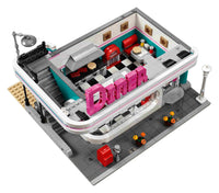 Downtown Diner (2480+pcs)