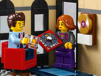 Downtown Diner (2480+pcs)