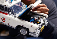 Ghostbusters ECTO-1 (2352+pcs)