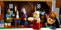 Medieval Town Square (3304+pcs)