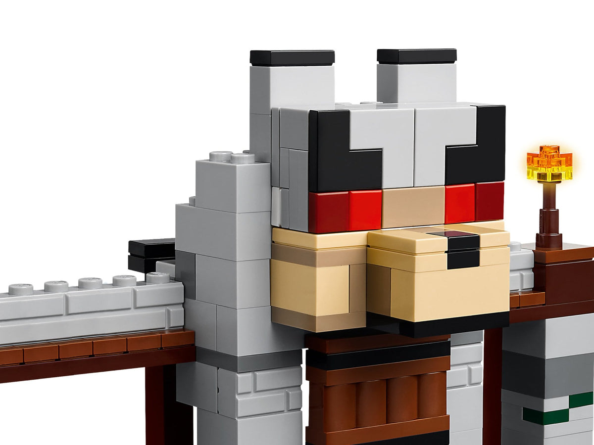 The Wolf Stronghold (312+pcs)
