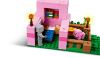 The Baby Pig House (238+pcs)