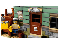 Old Fishing Store (2049+pcs)