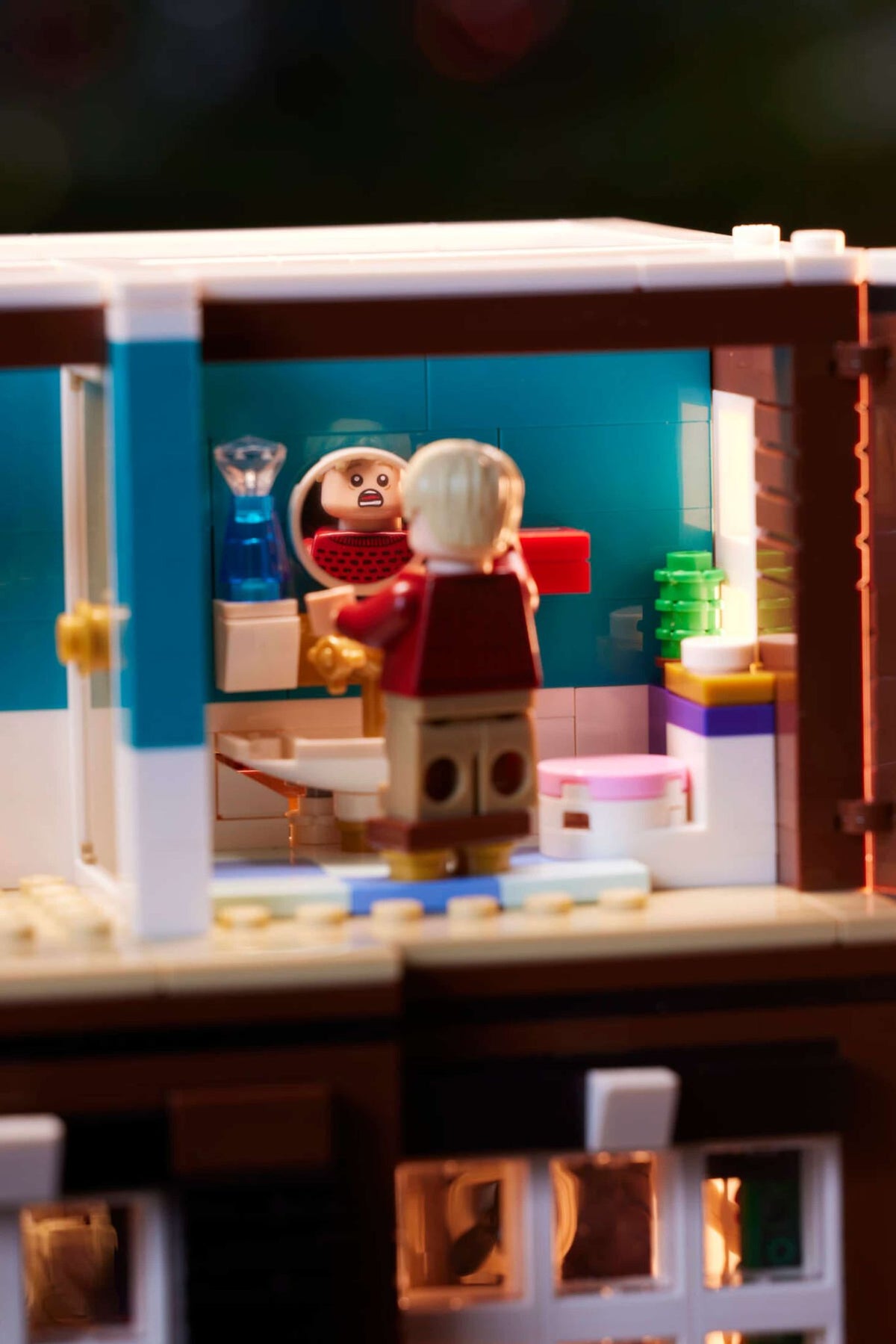 Home Alone (3955+pcs)