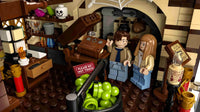 Hocus Pocus: The Sanderson Sisters' Cottage (2316+pcs)