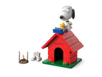 Peanuts: Snoopy's Doghouse (964+pcs)