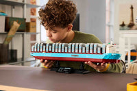 Maersk Dual-Fuel Container Vessel (1516+pcs)