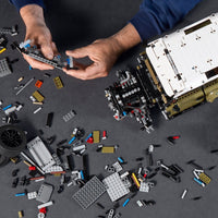Land Rover Defender (2573+pcs)