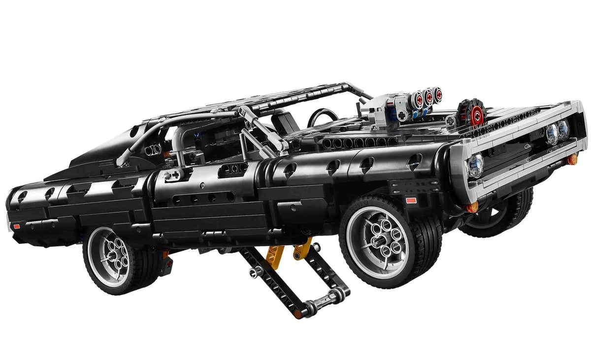 Dom's Dodge Charger (1077+pcs)