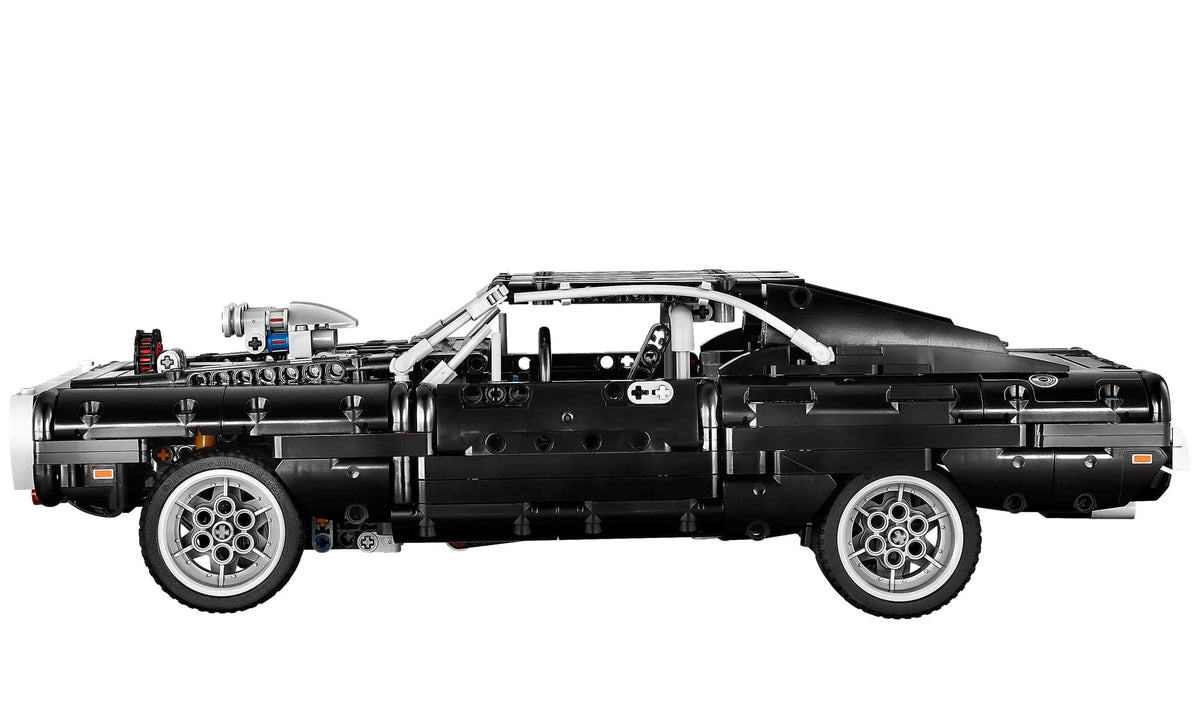 Dom's Dodge Charger (1077+pcs)