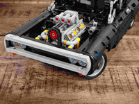 Dom's Dodge Charger (1077+pcs)