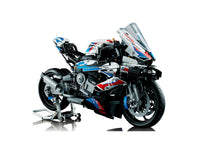 BMW M 1000 RR (1920+pcs)