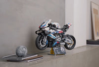 BMW M 1000 RR (1920+pcs)