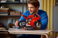 Ducati Panigale V4 S Motorcycle (1603+pcs)