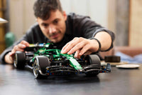 Aston Martin Aramco AMR25 F1 Car (1547+pcs)