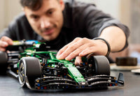Aston Martin Aramco AMR25 F1 Car (1547+pcs)