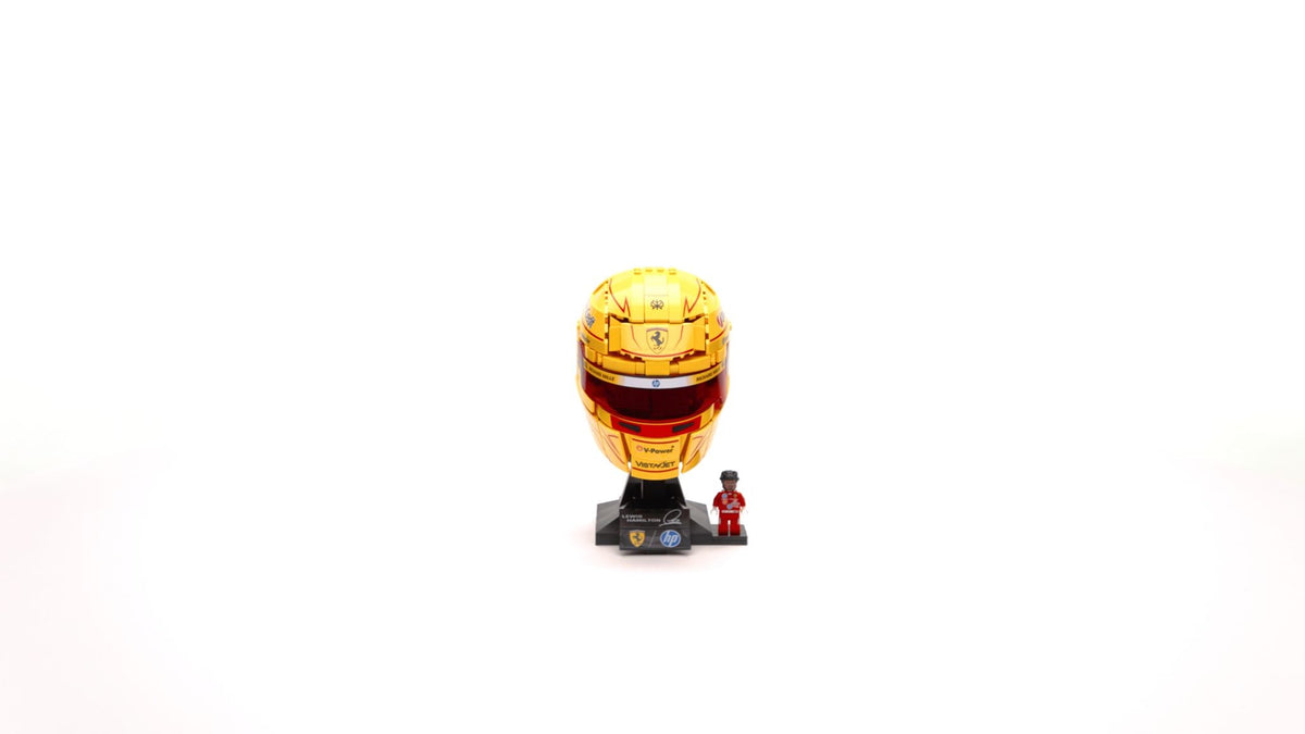 Scuderia Ferrari HP Lewis Hamilton Helmet (884+pcs)