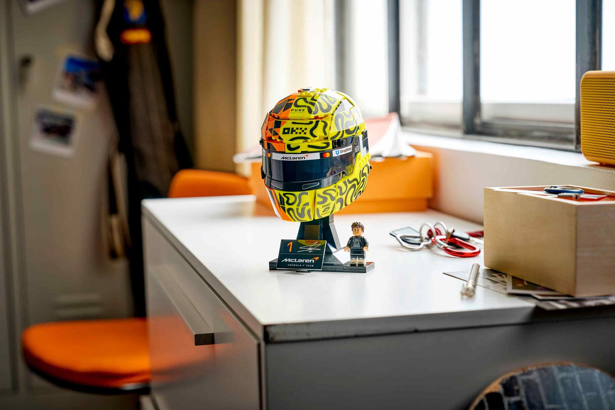McLaren Mastercard F1 Team Lando Norris Helmet (793+pcs)