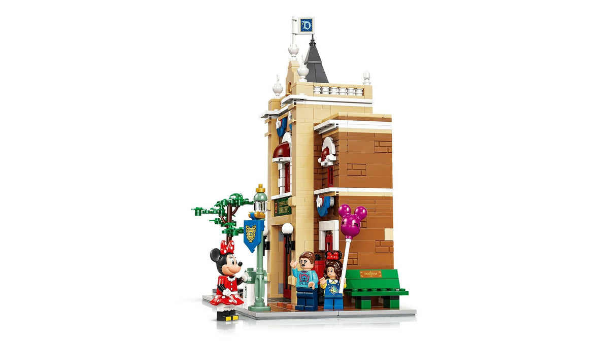 Main Street, U.S.A. (3899+pcs)