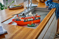 Coast Guard Rescue Boat (742+pcs)