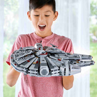 Millennium Falcon (1329+pcs)
