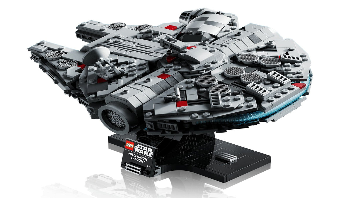 Millennium Falcon (921+pcs)