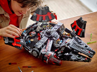 The Dark Falcon (1579+pcs)