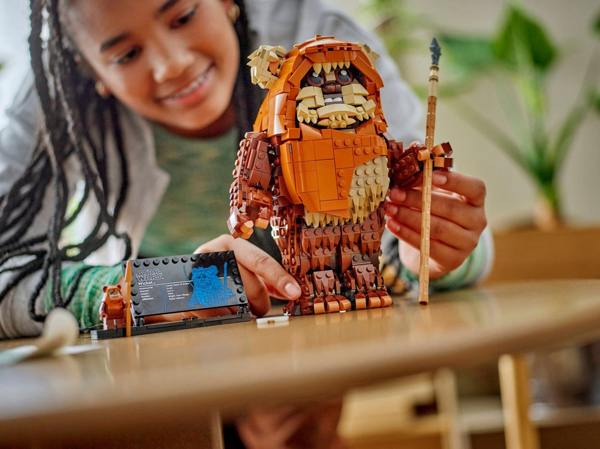 Wicket the Ewok (1010+pcs)