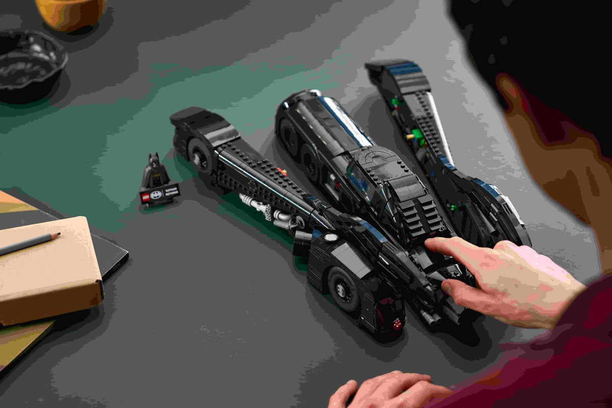 Batman Returns Batmobile (2269+pcs)