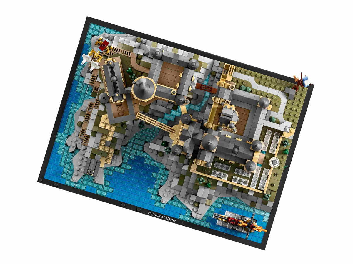 Hogwarts Castle and Grounds (2660+pcs)