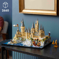 Hogwarts Castle and Grounds (2660+pcs)