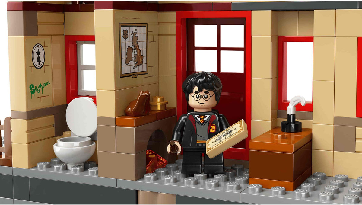 Hogwarts Express & Hogsmeade Station (1074+pcs)